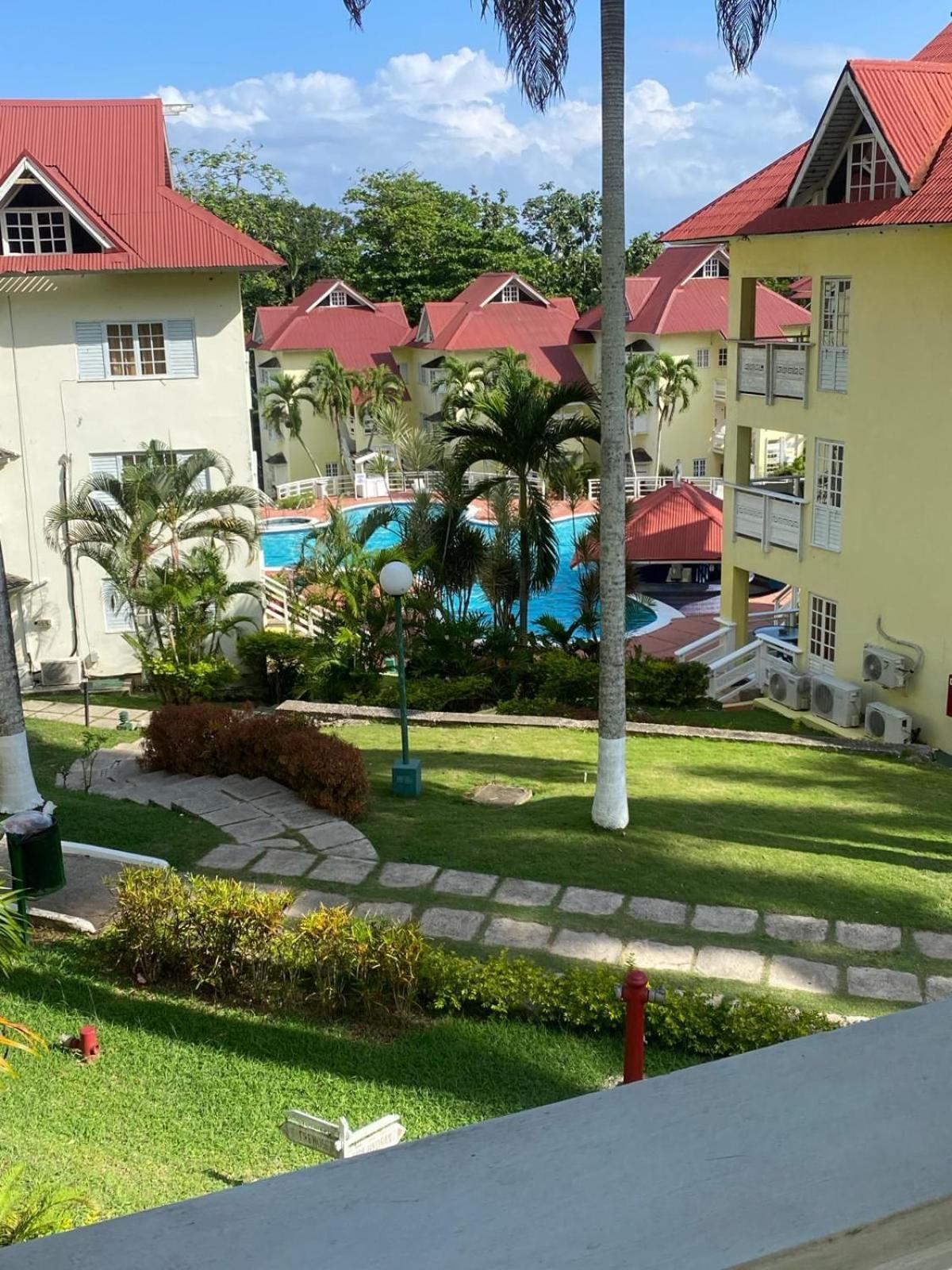 Mystic Ridge Resort Ocho Rios Exterior photo